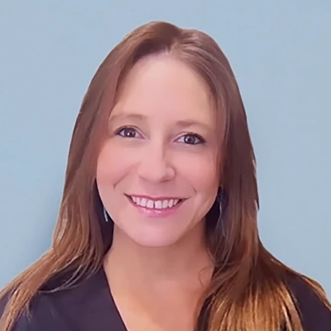 Nicole Scarola